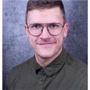 Wirtschaftsingenieur mit Erfahrungen in Wirtschaft, Mathe und Rechnungswesen